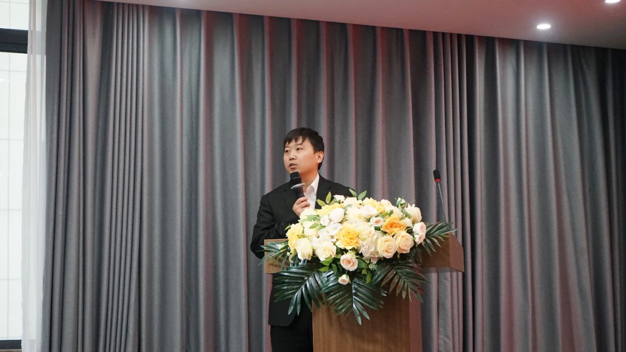 1709795656963438.jpg 04.jpg